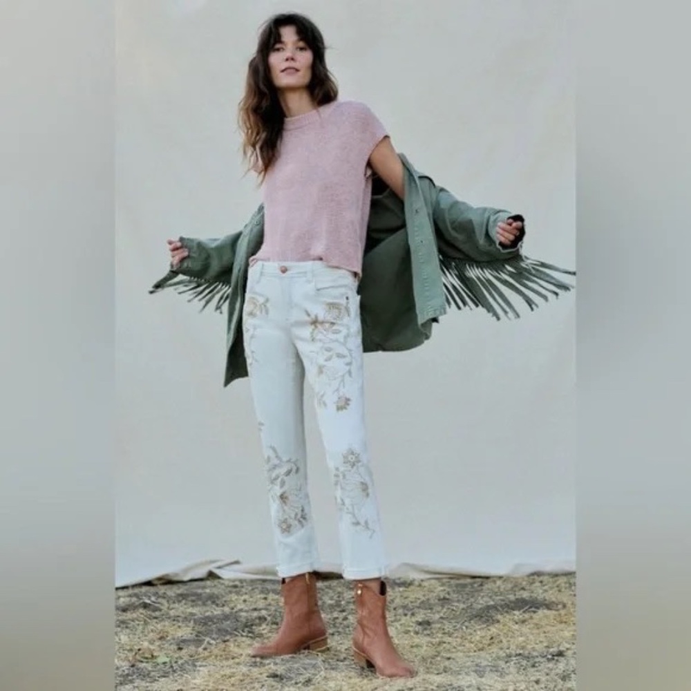 Pilcro by Anthropologie Embroidered The Slim Boyfriend High-Rise Jeans - Size 24